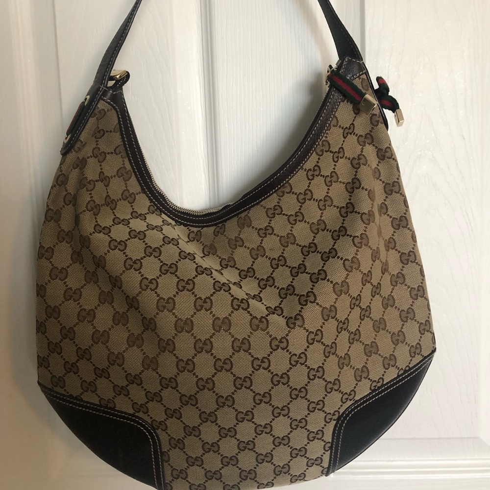 ❌❌SOLD❌❌💯 authentic Gucci hobo bag
